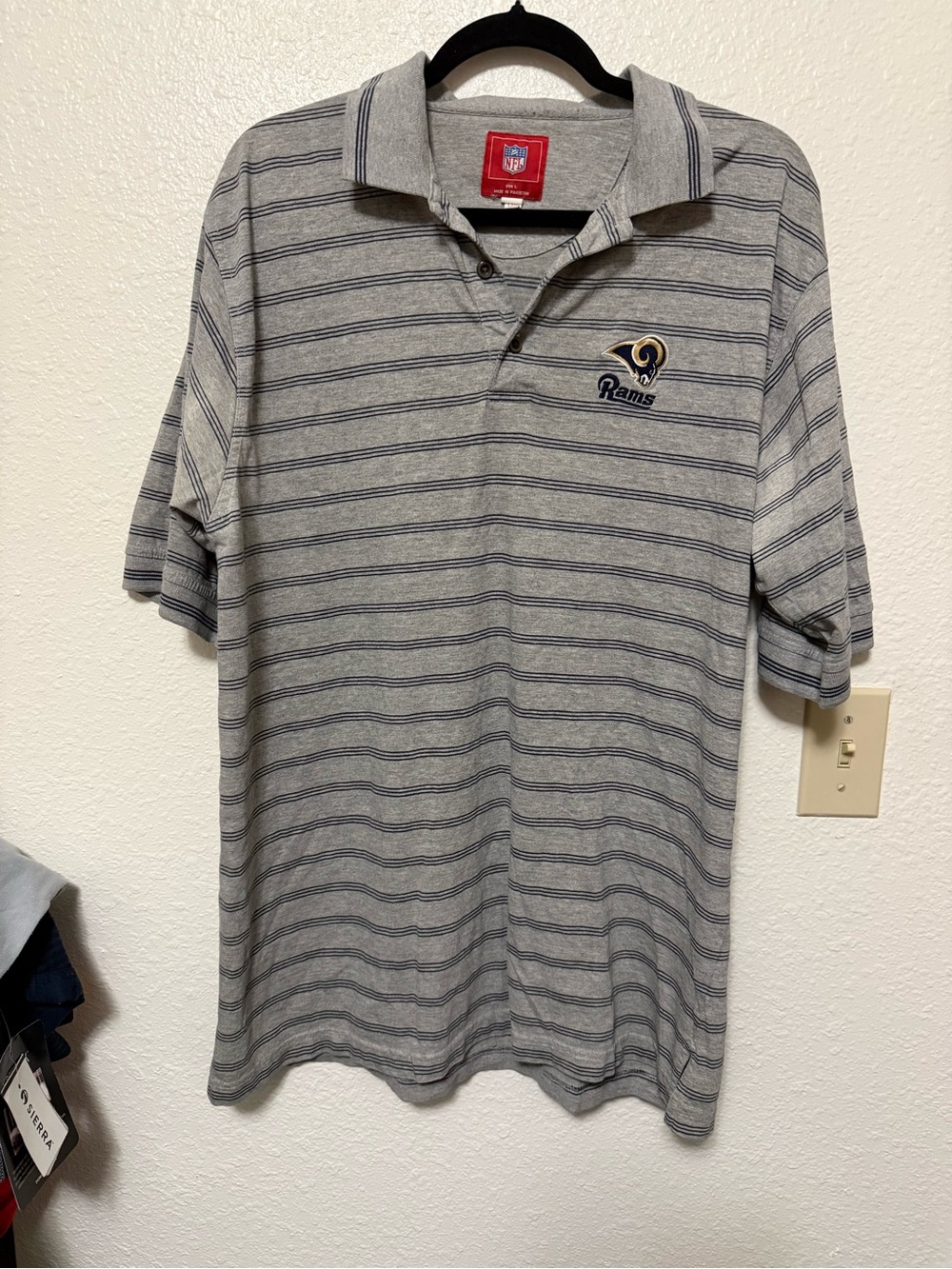 NFL Los Angeles Rams Polo Shirt Mens Large Gray Striped Short Sleeve Golf Tee